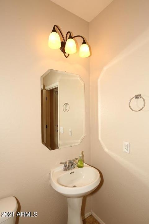 667 E Hummingbird Way, Gilbert, AZ 85297 photo 19