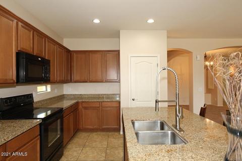 667 E Hummingbird Way, Gilbert, AZ 85297 photo 15