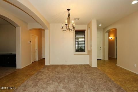 667 E Hummingbird Way, Gilbert, AZ 85297 photo 7