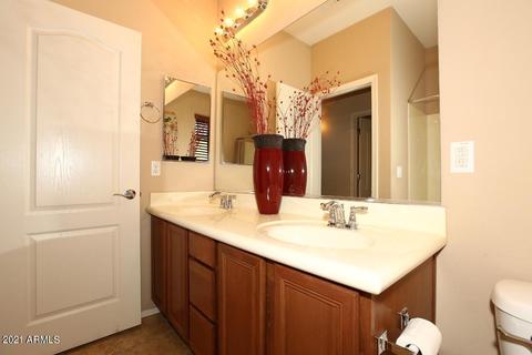667 E Hummingbird Way, Gilbert, AZ 85297 photo 23