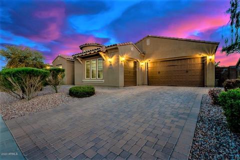 2183 E Tomahawk Dr, Gilbert, AZ 85298 photo 2