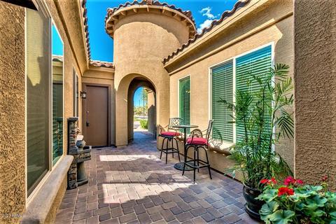 2183 E Tomahawk Dr, Gilbert, AZ 85298 photo 8