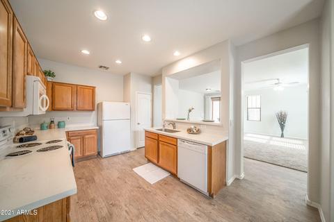 3670 E Waite Ln, Gilbert, AZ 85295 photo 9