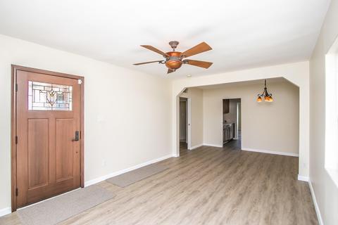 322 E Whitton Ave, Phoenix, AZ 85012 photo 2