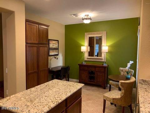 3940 E Melinda Dr, Phoenix, AZ 85050 photo 3
