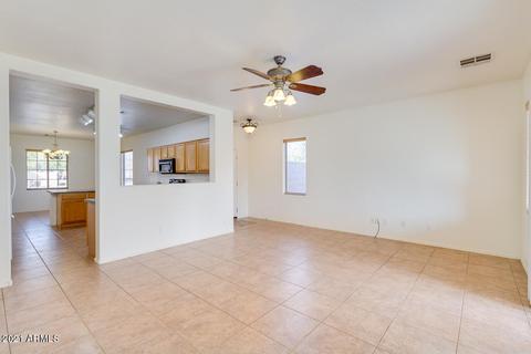 1569 E Azalea Dr, Gilbert, AZ 85298 photo 5
