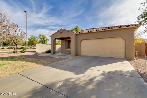 1569 E Azalea Dr, Gilbert, AZ 85298 photo 3