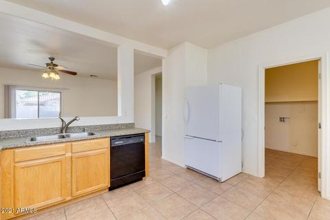1569 E Azalea Dr, Gilbert, AZ 85298 photo 11