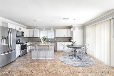 2439 W Bloch Rd, Phoenix, AZ 85041 photo 7