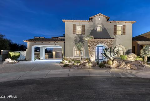 3707 E Crest Ln, Phoenix, AZ 85050 photo 1