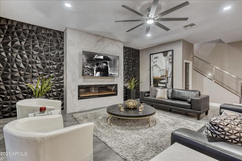 3707 E Crest Ln, Phoenix, AZ 85050 photo 16