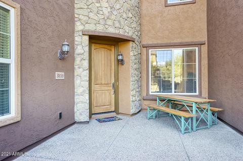 3859 E Cat Balue Dr, Phoenix, AZ 85050 photo 2