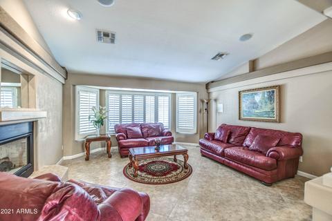 2672 E Arabian Dr, Gilbert, AZ 85296 photo 9