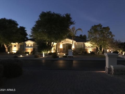 3064 E Bonanza Rd, Gilbert, AZ 85297 photo 2