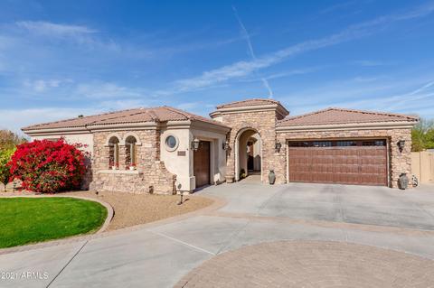 3232 E Indigo Cir, Mesa, AZ 85213 photo 2