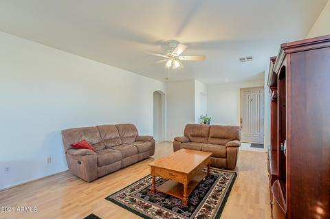 1016 S Hazel Ct, Gilbert, AZ 85296 photo 7