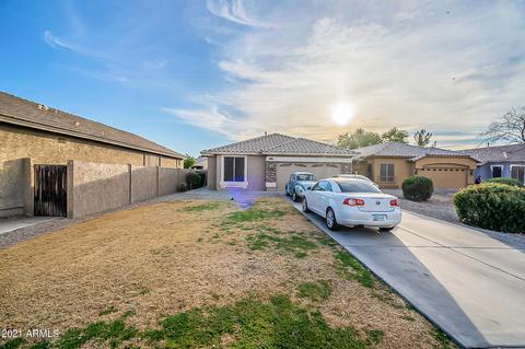 1016 S Hazel Ct, Gilbert, AZ 85296 photo 3