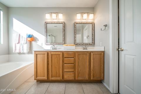 9829 E Knowles Ave, Mesa, AZ 85209 photo 9