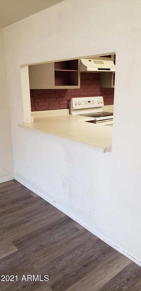 214 E Ruth Ave #106, Phoenix, AZ 85020 photo 9