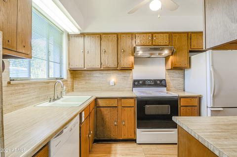 2007 W Orangewood Ave, Phoenix, AZ 85021 photo 4