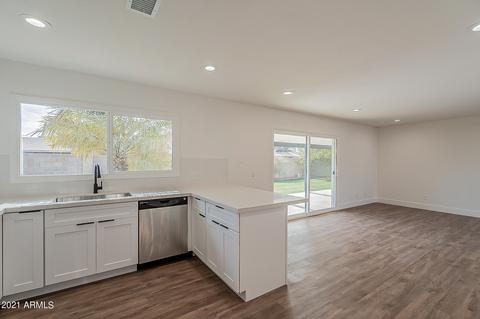 2305 E Alameda Dr, Tempe, AZ 85282 photo 14