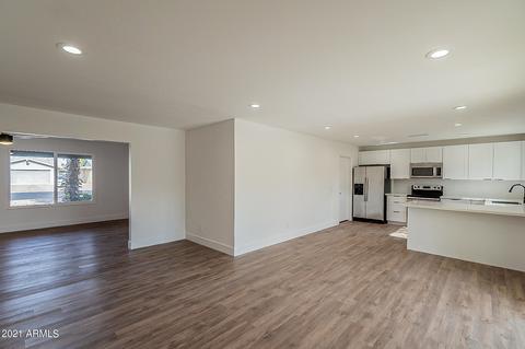 2305 E Alameda Dr, Tempe, AZ 85282 photo 12
