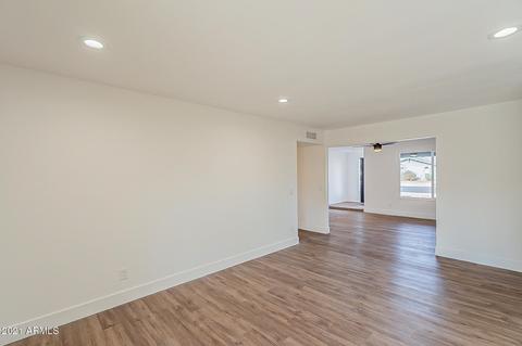 2305 E Alameda Dr, Tempe, AZ 85282 photo 11