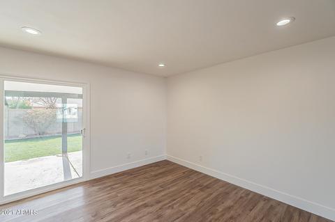 2305 E Alameda Dr, Tempe, AZ 85282 photo 10