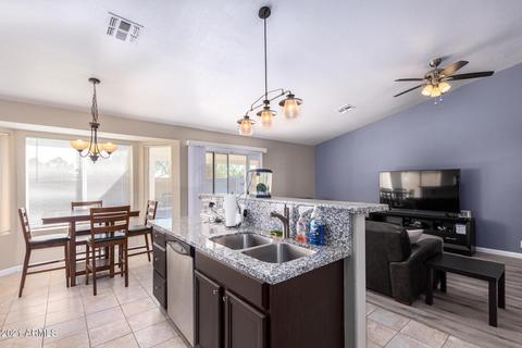2195 E Sherri Dr, Gilbert, AZ 85296 photo 8