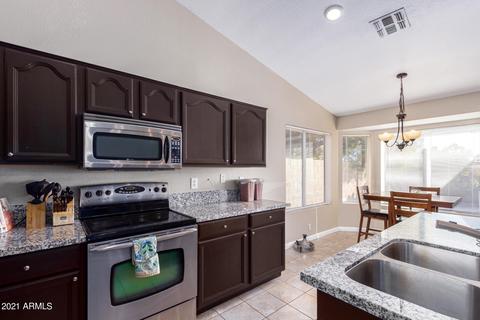 2195 E Sherri Dr, Gilbert, AZ 85296 photo 9