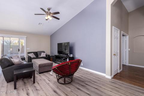 2195 E Sherri Dr, Gilbert, AZ 85296 photo 4