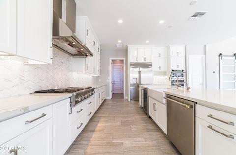 1693 Everglade Ln, Gilbert, AZ 85298 photo 9