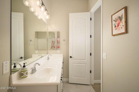 2758 E Indian Wells Dr, Gilbert, AZ 85298 photo 20