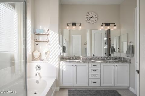 2758 E Indian Wells Dr, Gilbert, AZ 85298 photo 14