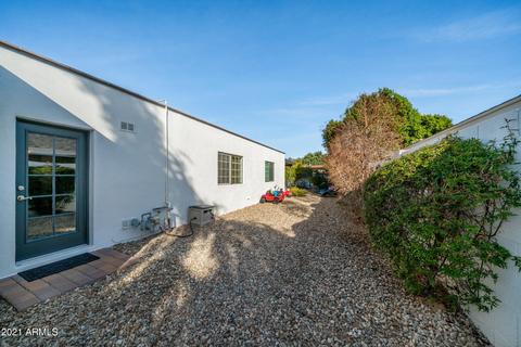 210 E Berridge Ln, Phoenix, AZ 85012 photo 32