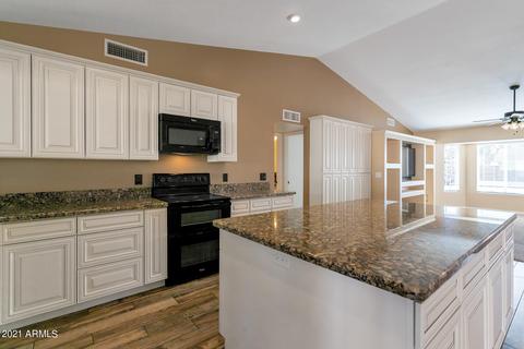 6540 E Ingram St, Mesa, AZ 85205 photo 2