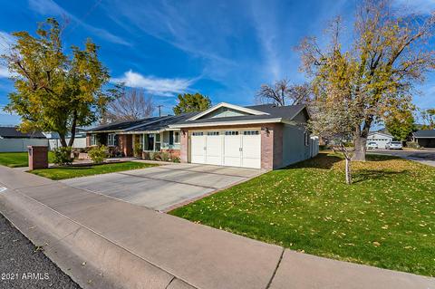 3512 E Highland Ave, Phoenix, AZ 85018 photo 2
