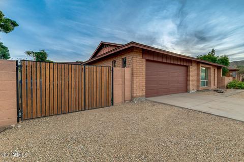 2349 E Sahuaro Dr, Phoenix, AZ 85028 photo 2