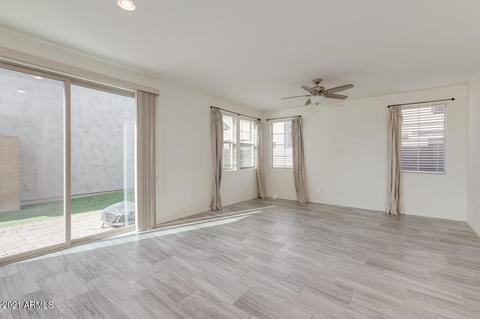142 N 56th Pl, Mesa, AZ 85205 photo 4