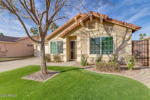 1842 E Cortez Dr, Gilbert, AZ 85234 photo 2