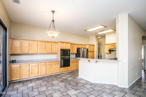 4302 E Williams Dr, Phoenix, AZ 85050 photo 6