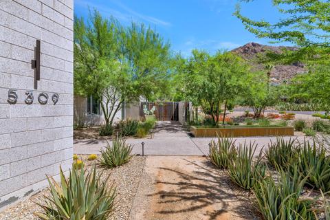 5309 E Royal View Dr N, Phoenix, AZ 85018 photo 2