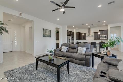 2162 E Tomahawk Dr, Gilbert, AZ 85298 photo 16