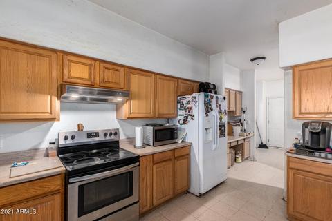 311 S Gilbert Rd, Gilbert, AZ 85296 photo 9