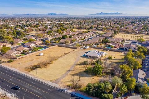 311 S Gilbert Rd, Gilbert, AZ 85296 photo 47