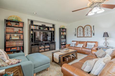 519 E Betsy Ln, Gilbert, AZ 85296 photo 74