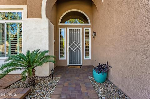 519 E Betsy Ln, Gilbert, AZ 85296 photo 6