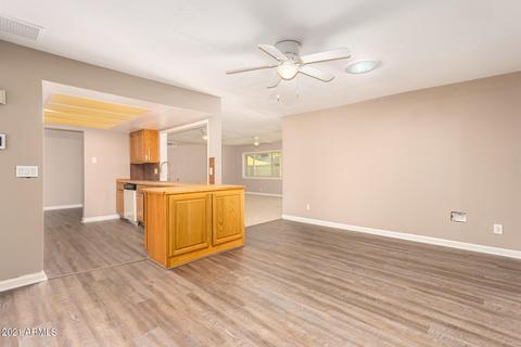 4819 W Echo Ln, Glendale, AZ 85302 photo 14