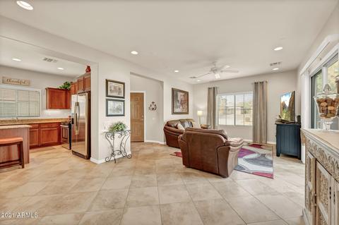 3973 E Melinda Dr, Phoenix, AZ 85050 photo 7