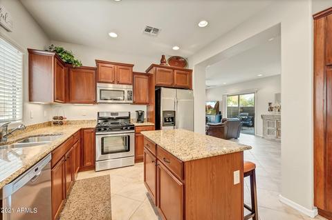 3973 E Melinda Dr, Phoenix, AZ 85050 photo 9